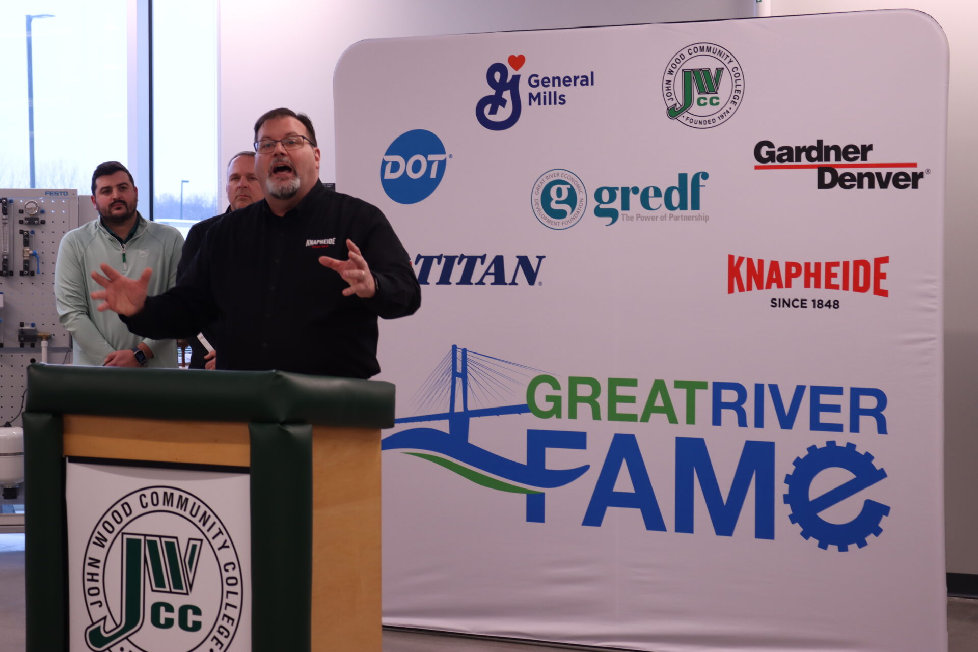 Chuck Makins, Facilities and Maintenance Manager for Knapheide Manufacturing, serves as the chair of the Great River FAME chapter.