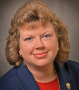 Headshot of Kelly Lewis